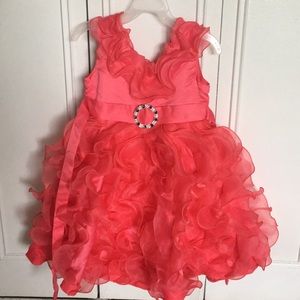 Girls dress